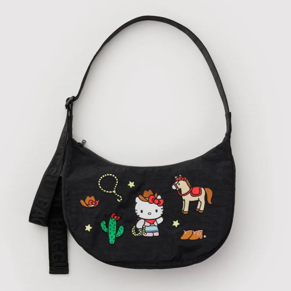BAGGU Hello Kitty Western Medium Crescent Bag NWT
